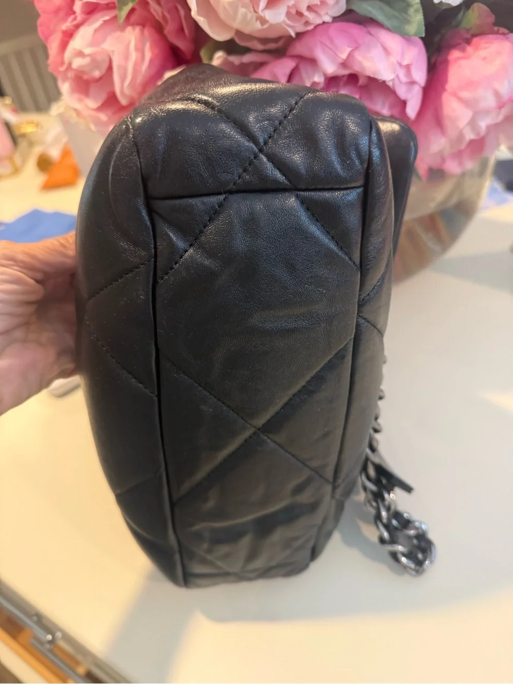 CHANEL classic quilted